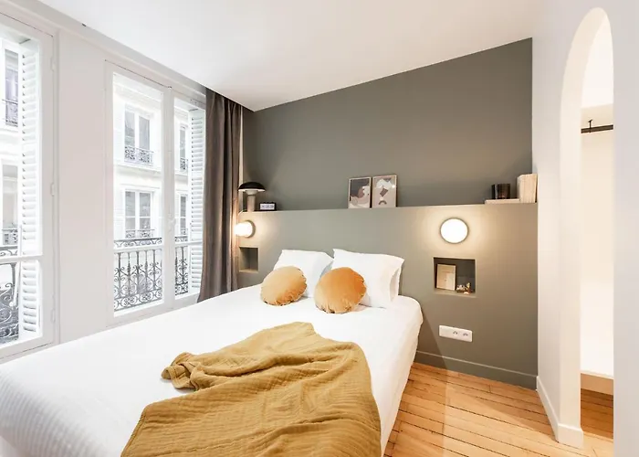 And Renovated Parisian Apartment, 6-7 Guests Appartement *
